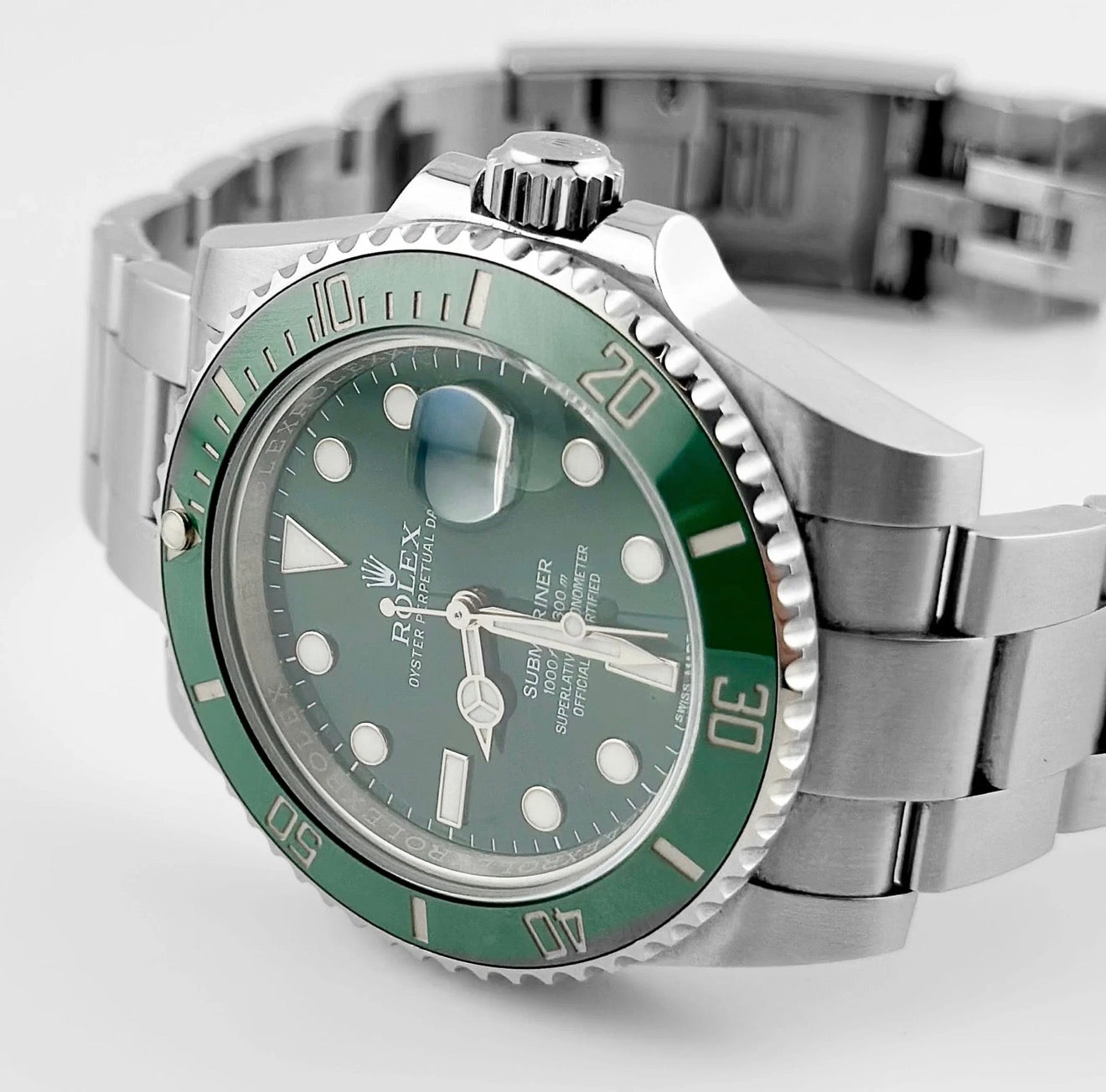 Rolex Submariner Date Hulk featuring a distinctive green dial and ceramic bezel