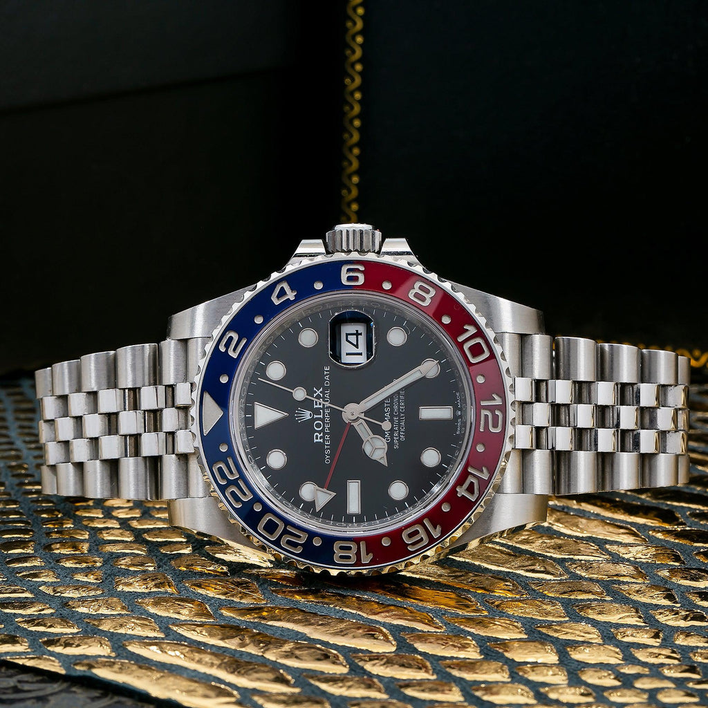 Rolex GMT-Master II, reference 126710BLRO, features the iconic red and blue "Pepsi" Cerachrom bezel and a stainless steel Jubilee bracelet